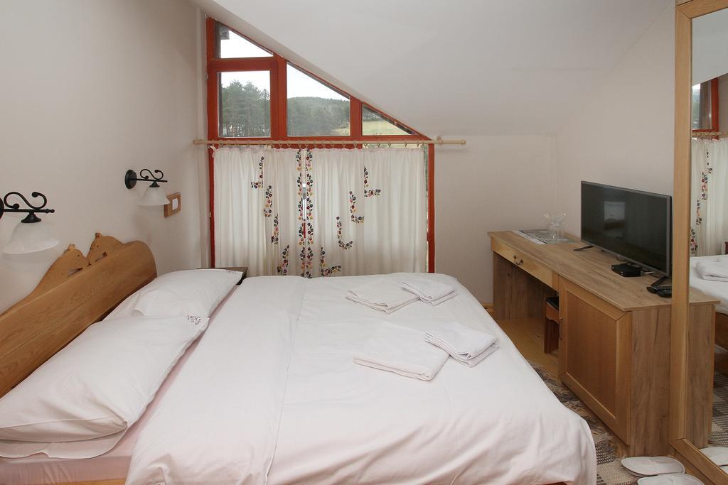 Guest House Zlatiborski Pastuv Extérieur photo
